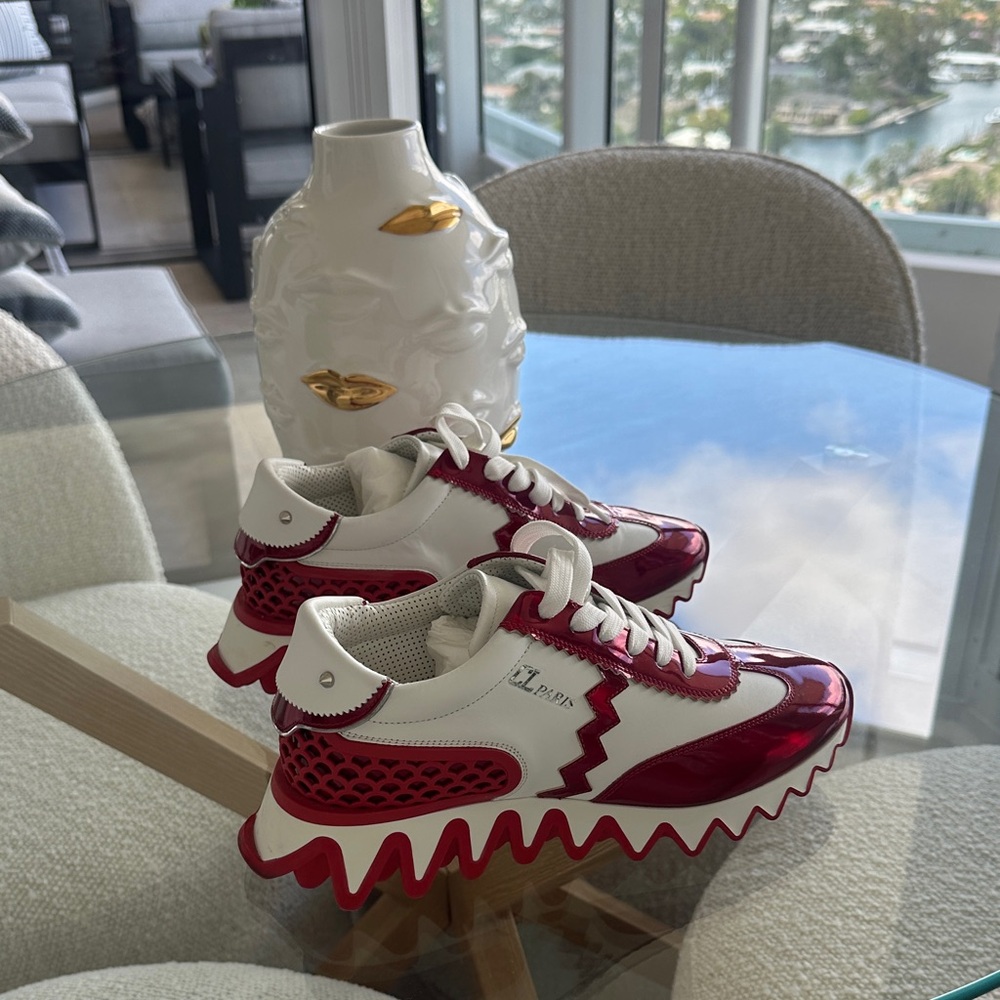 Christian Louboutin Loubishark Red and White Metallic Sneakers 39.5 / 8.5 - 9 - Picture 11 of 13
